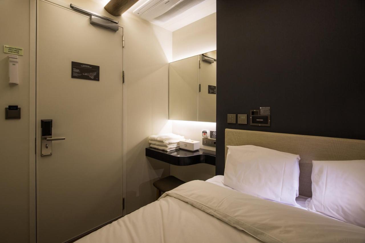 Darakhyu Incheon Airport Terminal No.1 Capsule Hotel ภายนอก รูปภาพ